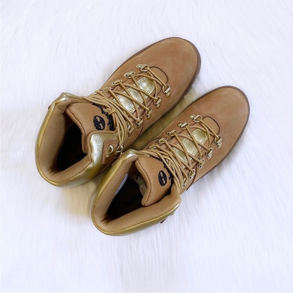 Timberland Women’s Euro Hiker Waterproof Wheat And Gold Boots - Picture 4 of 8